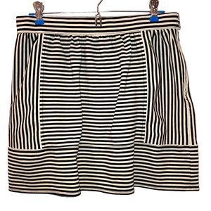 Madewell Black And Off White Striped Skirt With Side Snaps And Zipper. Size 8.